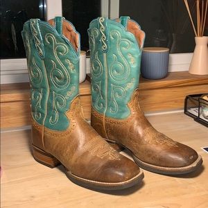 Blue Justin’s Boots